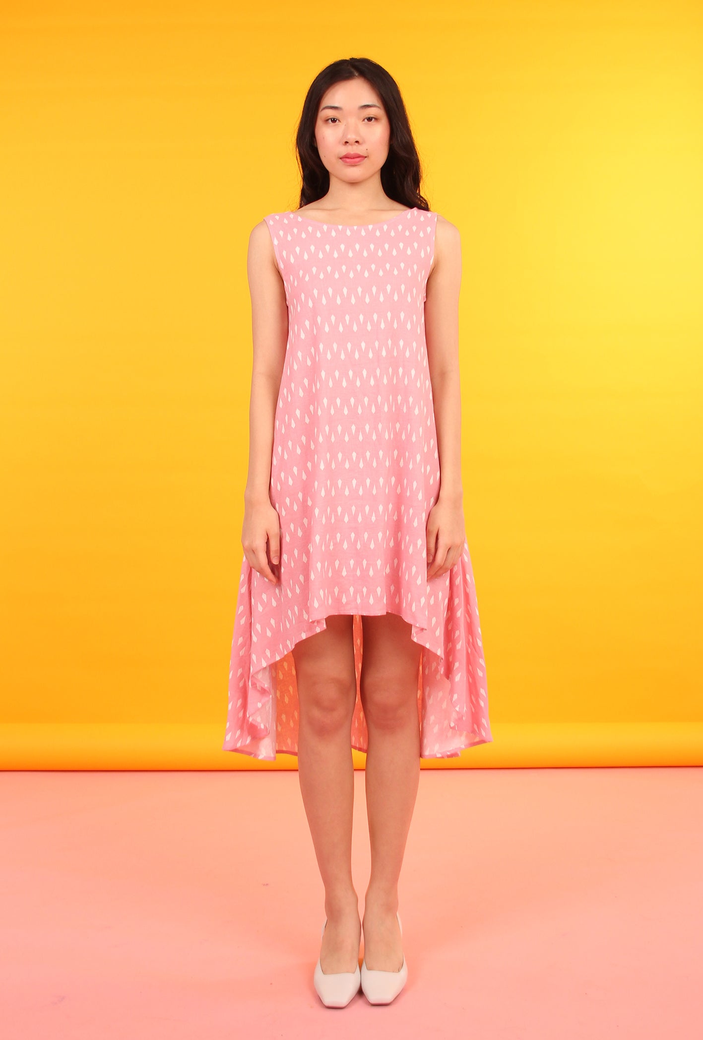 Hi-Lo Linen Flow Dress (Pink Diamonds)