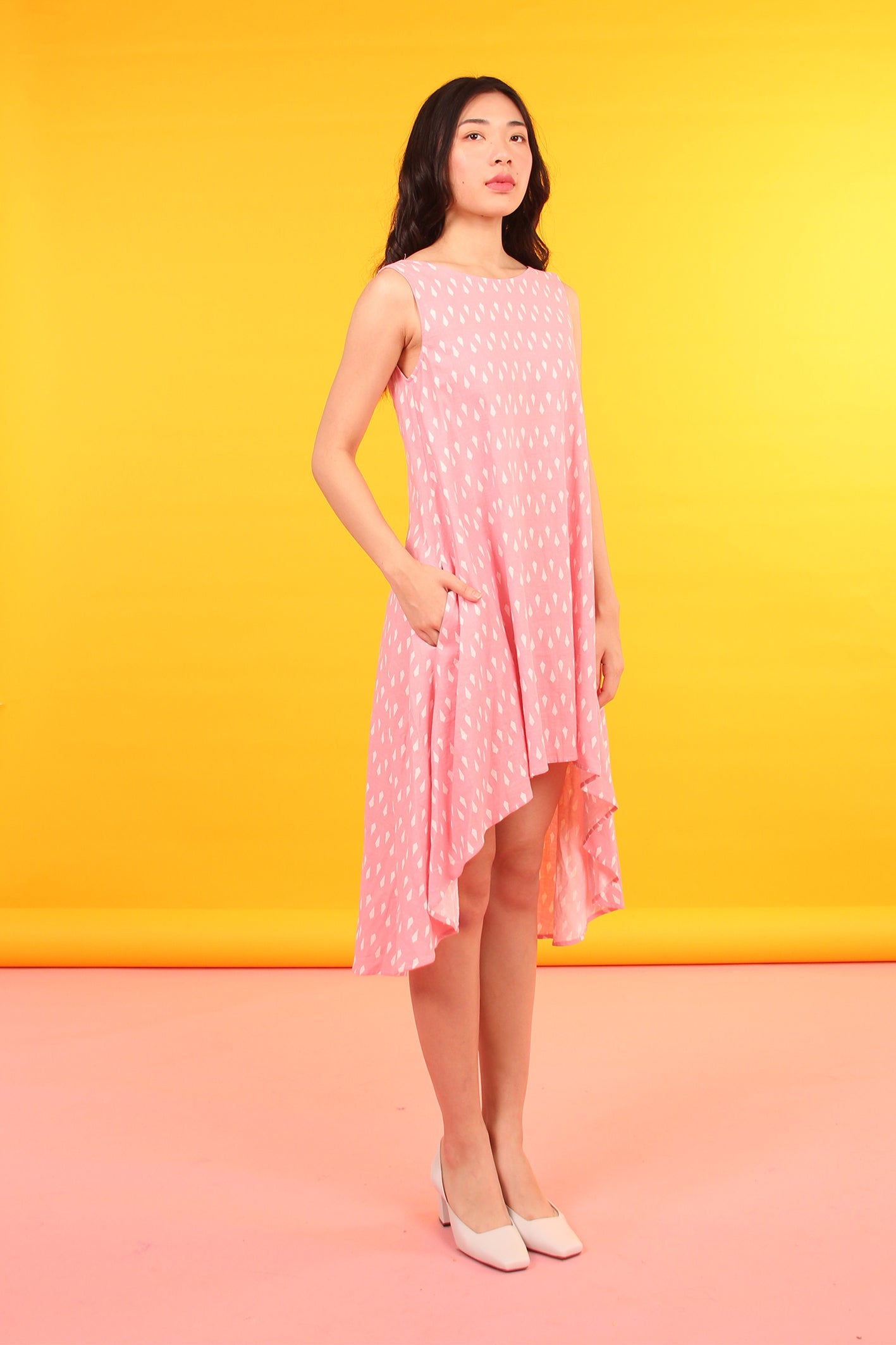 Hi-Lo Linen Flow Dress (Pink Diamonds)