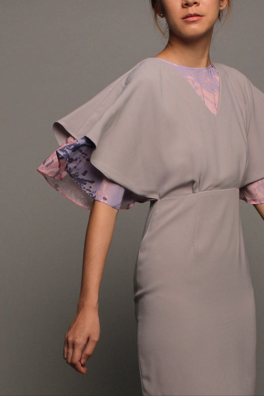 Kimono Flutter Sleeves Dress (Grey on Pink)