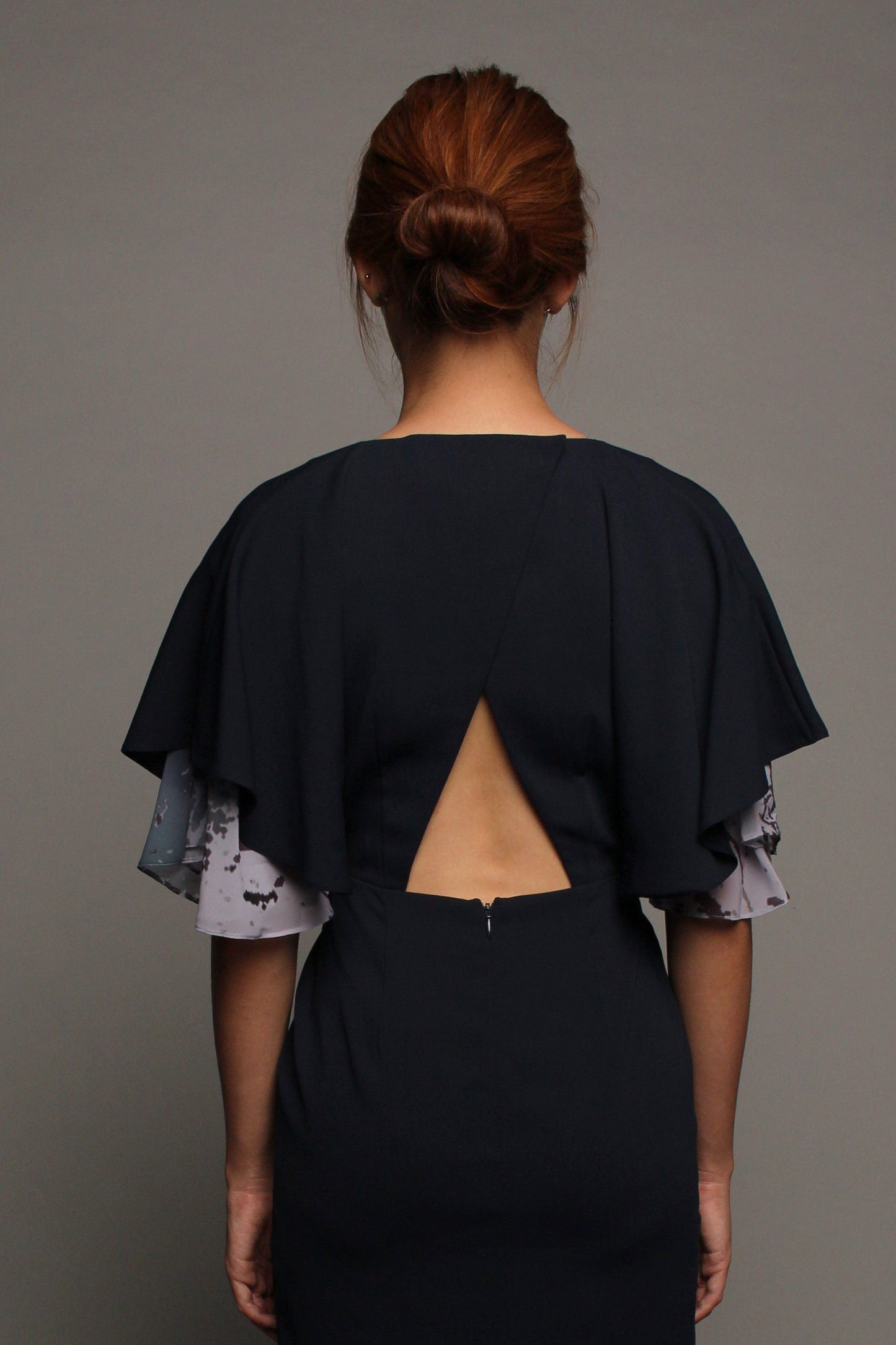 Kimono Flutter Sleeves Dress (Midnight on Grey)